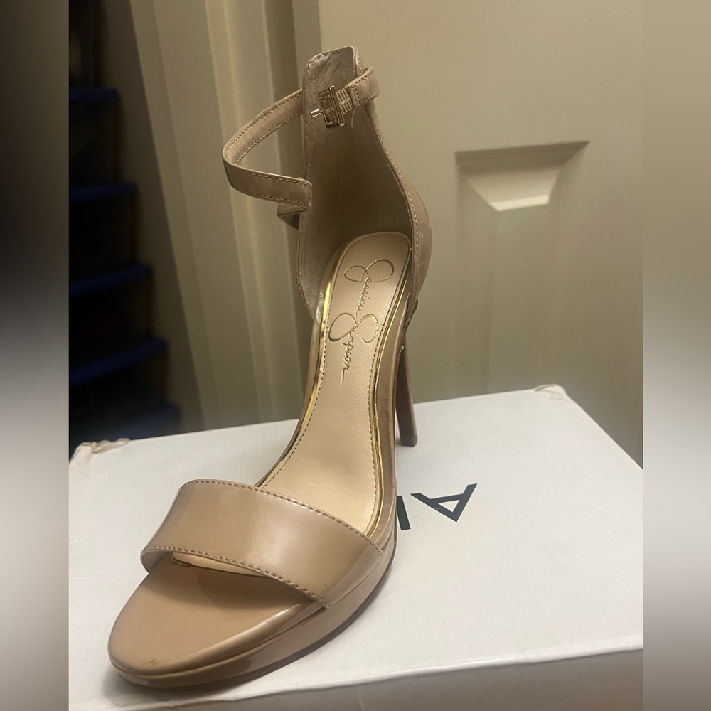 Tan heels